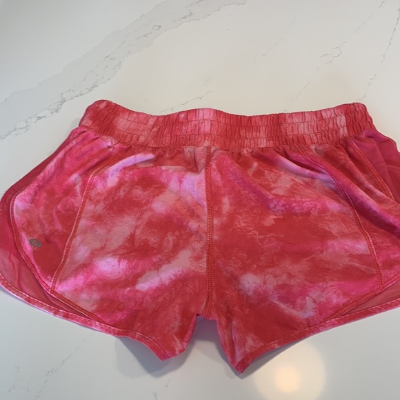 Lululemon Beat The Heat Short - Picture 4 of 5